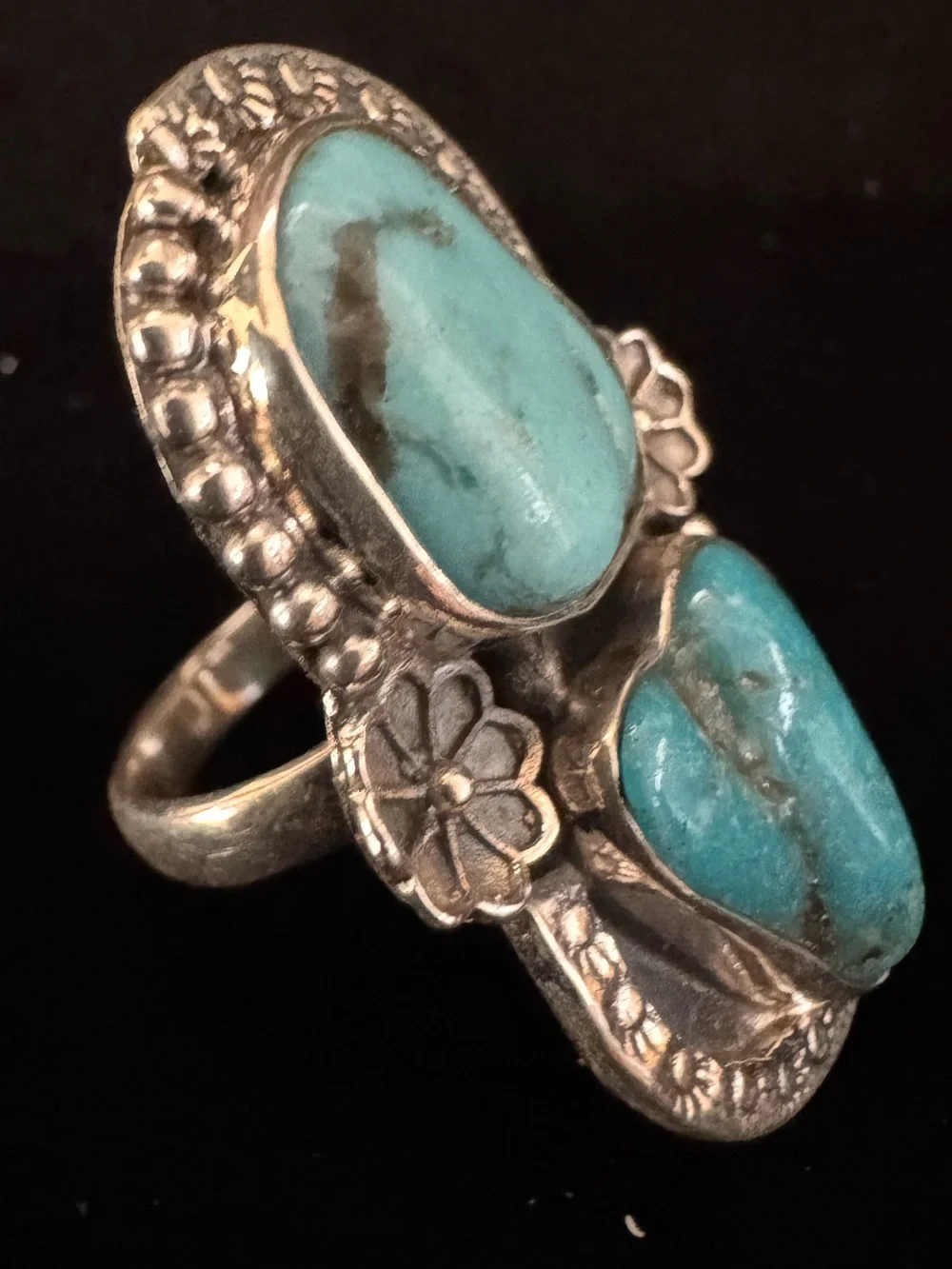 N/A elegant turquoise